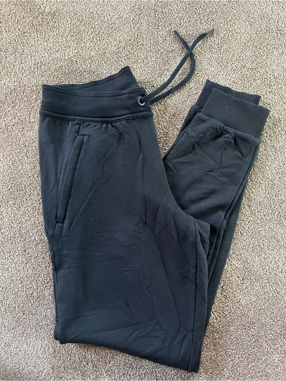 Alo Black Joggers